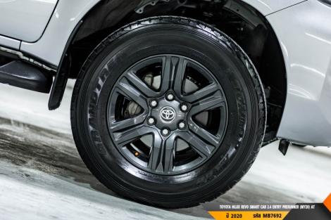 TOYOTA HILUX REVO  AT ปี 2020#8