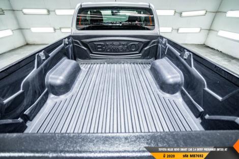 TOYOTA HILUX REVO  AT ปี 2020#12