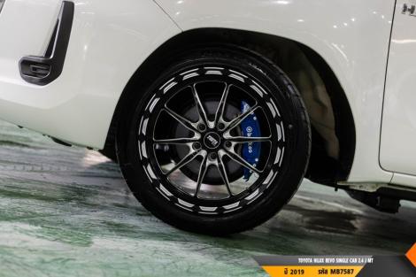 TOYOTA HILUX REVO  MT ปี 2019#1