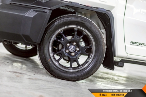 TOYOTA HILUX CHAMP AT ปี 2024#7
