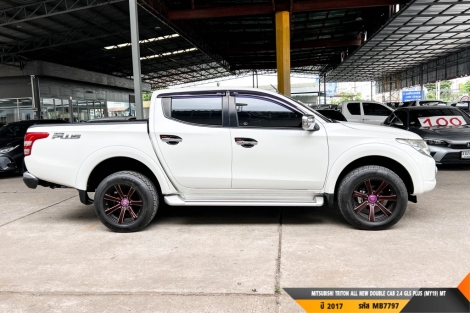 MITSUBISHI TRITON  MT ปี 2017#1