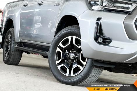 TOYOTA HILUX REVO AT ปี 2020#1